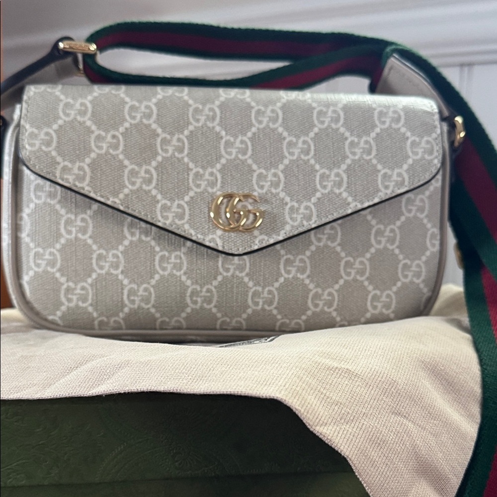 Gucci Cream Monogram Ophidia Pochette Bag